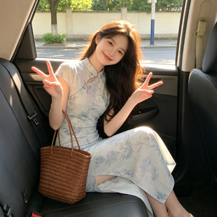 专柜26夏季五一出游穿搭新中式国风改良旗袍长裙复古绝美印花连衣