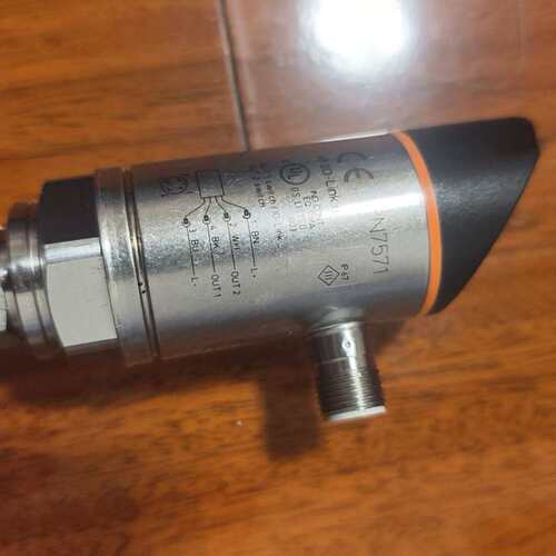 议价IFM易福门正品，德国PN7571传感器，几乎全新，压力传感