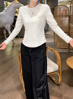 设计感弧形下摆鱼骨线拼接纯棉舒适长袖内搭打底衫上衣春秋季a906