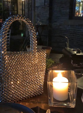 珍珠水桶包包女网红新款气质感手提包韩版百搭INS时尚银珠斜跨包