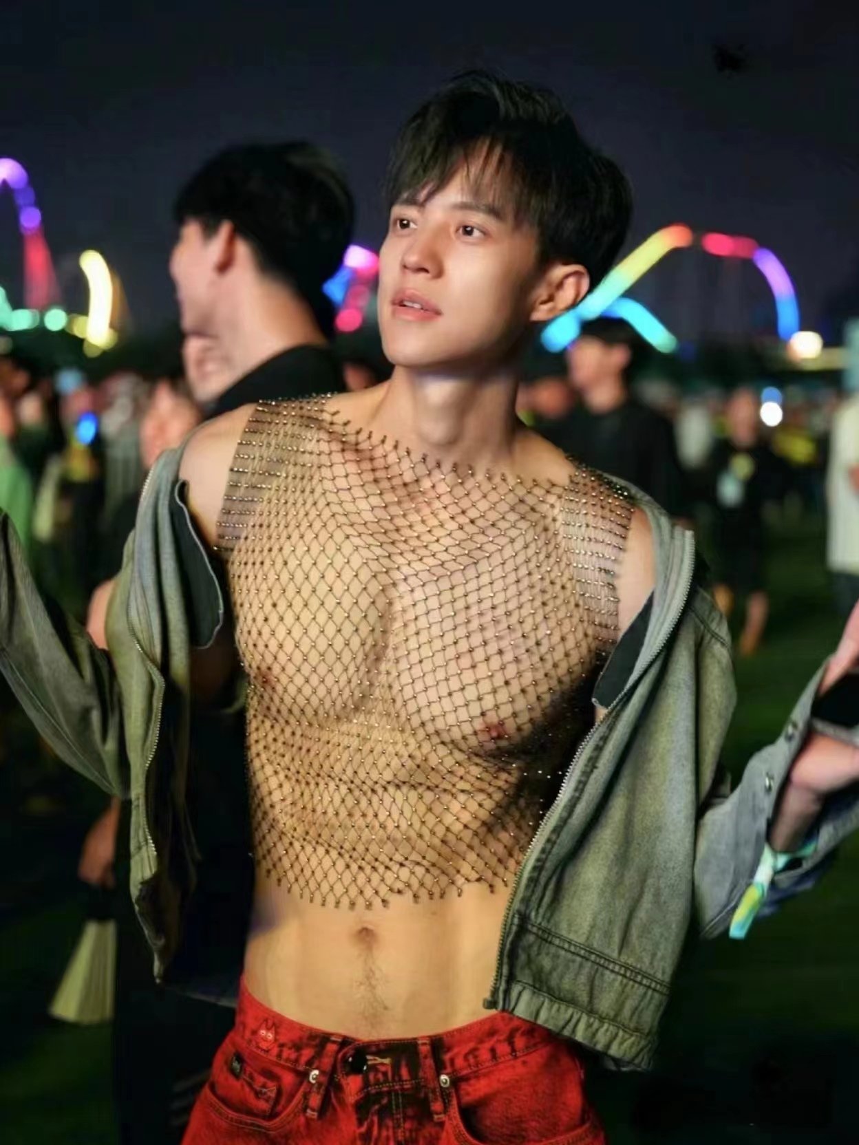 XINGCGLS修身闪钻性感衣服