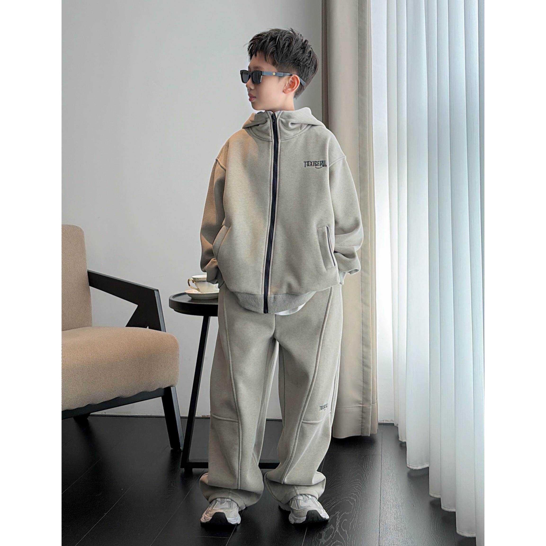 男童套装外套加绒保暖秋冬季2025新款儿童运动卫衣卫裤两件套加厚