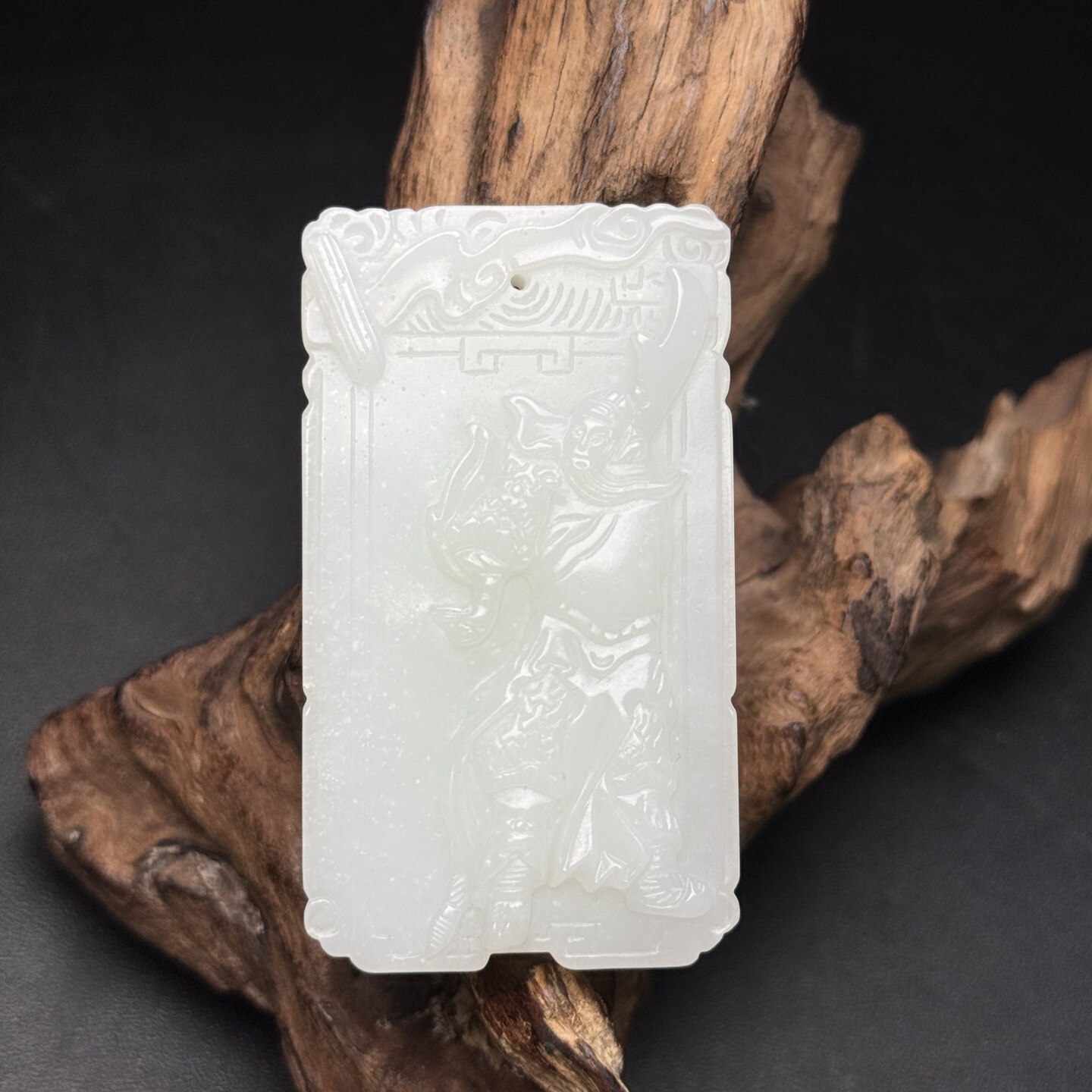 精品新疆和田白玉关公玉牌天然玉石正品老料苏工精雕关公玉佩挂坠