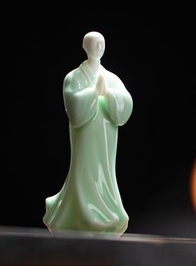 久造中式青瓷小和尚摆件陶瓷创意桌面装饰品书房客厅禅意茶室造景