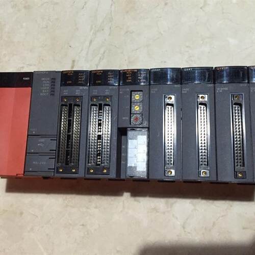 * Q64P Q02HCPU Q06HCPU/12 QD75P2 QD75P4 QX41 QY41P 三菱询价