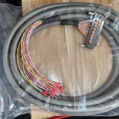 * PLC用40针插头带1米线 A6CON3 富士通 全新原装 长度订制询价