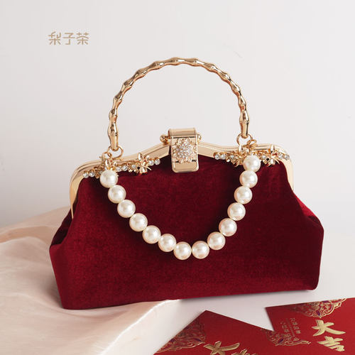 中式配旗袍红色手提包