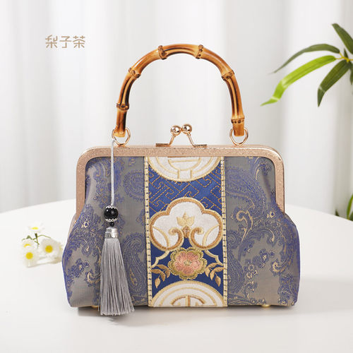 复古中式绣花竹节手提包