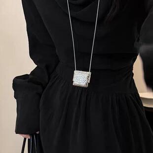 迷你金属编织小包包项链女高级感轻奢长款 叠戴毛衣链新款