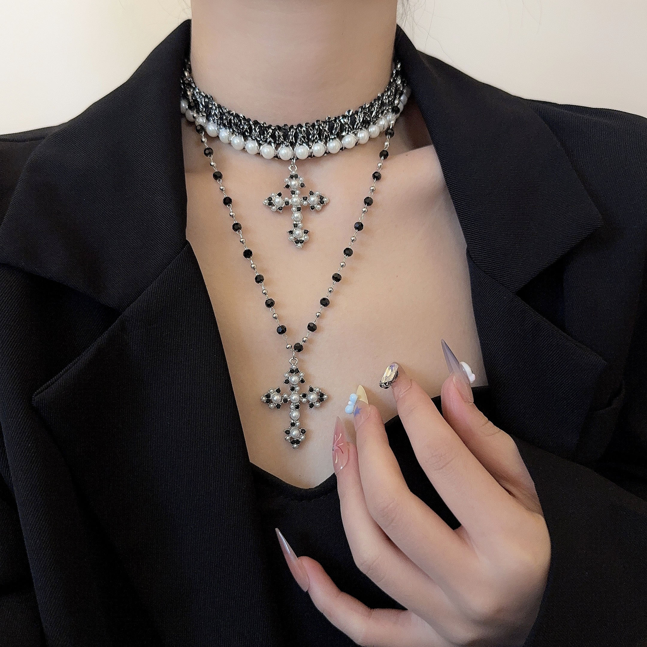 亚文化镶钻珍珠十字架叠戴项链