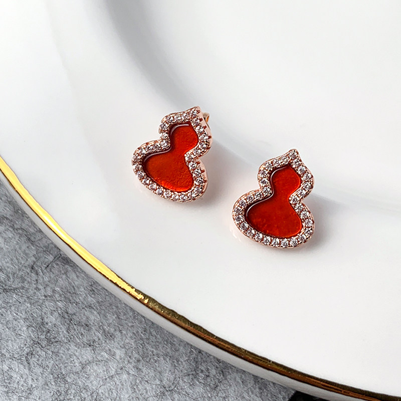 奥米迪奥虎年红葫芦耳钉2022新年过年新款迷你耳环S925银针女耳饰