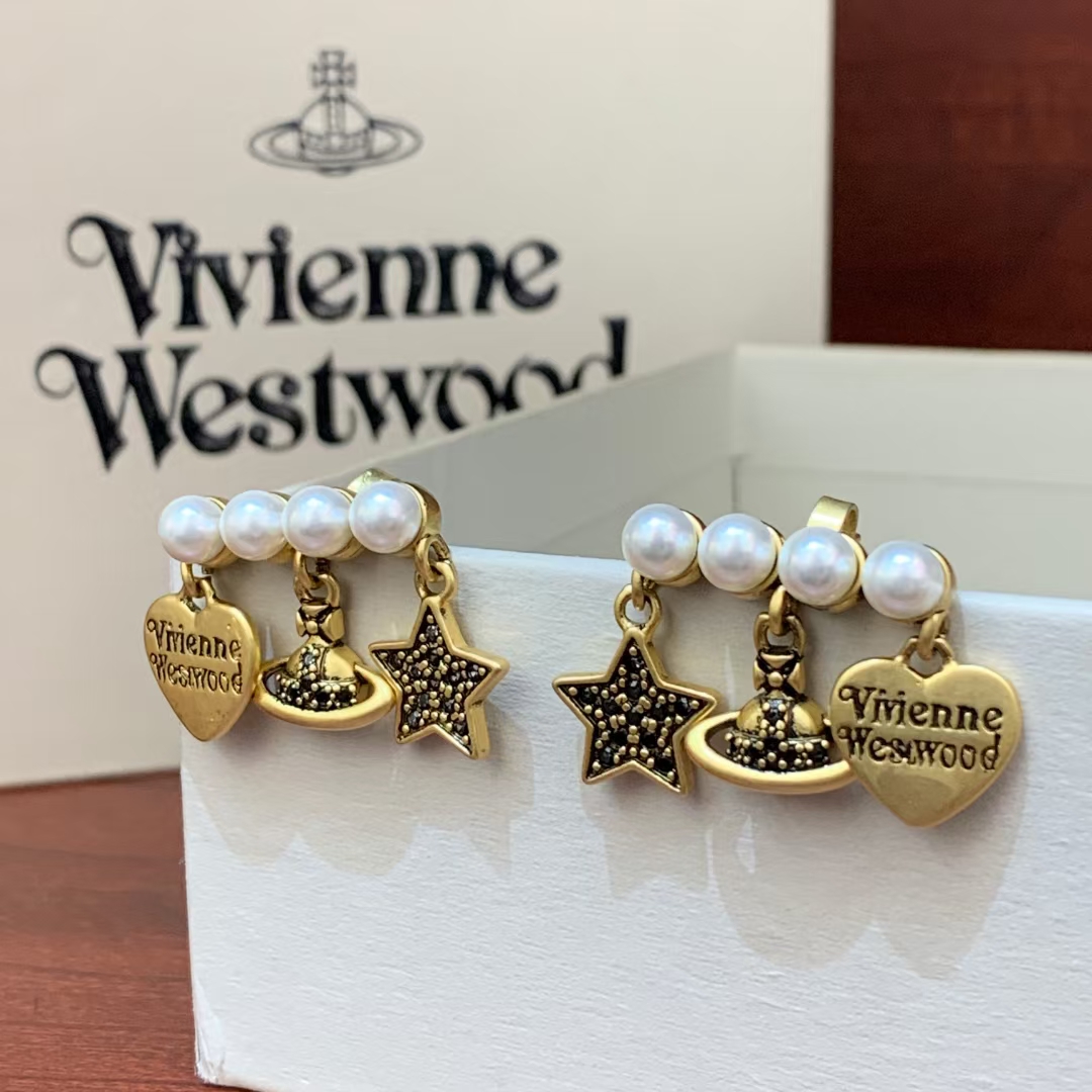 法式优雅珍珠爱心耳钉