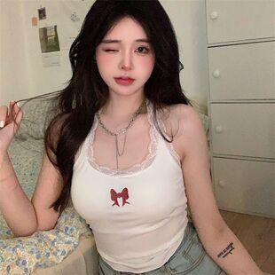 设计感白色蕾丝吊带上衣女夏季新款修身辣妹洋气bm挂脖背心打底衫