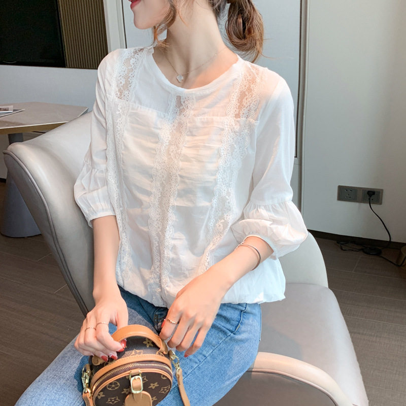 蕾丝衬衣女2026年新款碎花灯笼袖春夏雪纺衬衫镂空上衣雪纺衫
