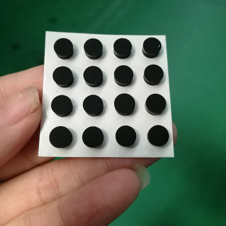 自粘硅橡胶防滑弹性圆形减震垫图片