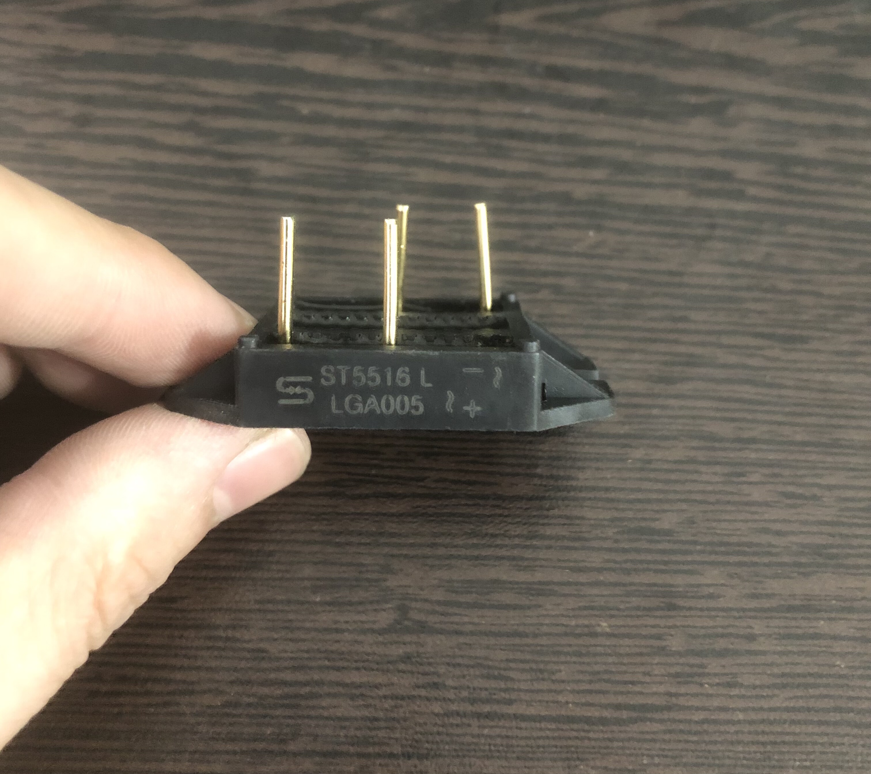 VBO54-08NO7 VBO54-16NO7 ST5516L 原装全新上机 可直拍