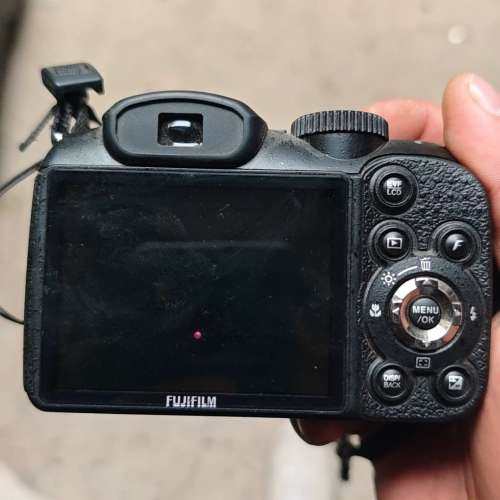 议价富士FinePix S2900HD，黑色机身，1400万像素
