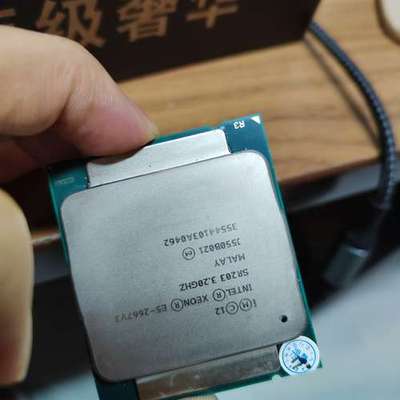 议价出2个E5 2667V3 成色好 通道齐全 体质好 单个