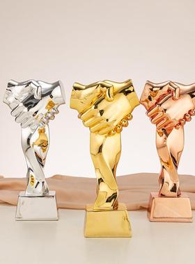 公平竞赛奖颁奖奖杯 足球篮球比赛运动会握手诚信合作年终奖树脂