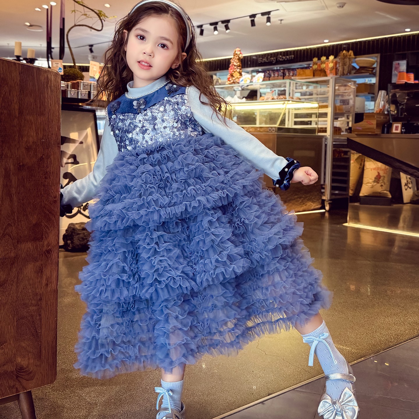 女童蓬蓬纱生日公主裙