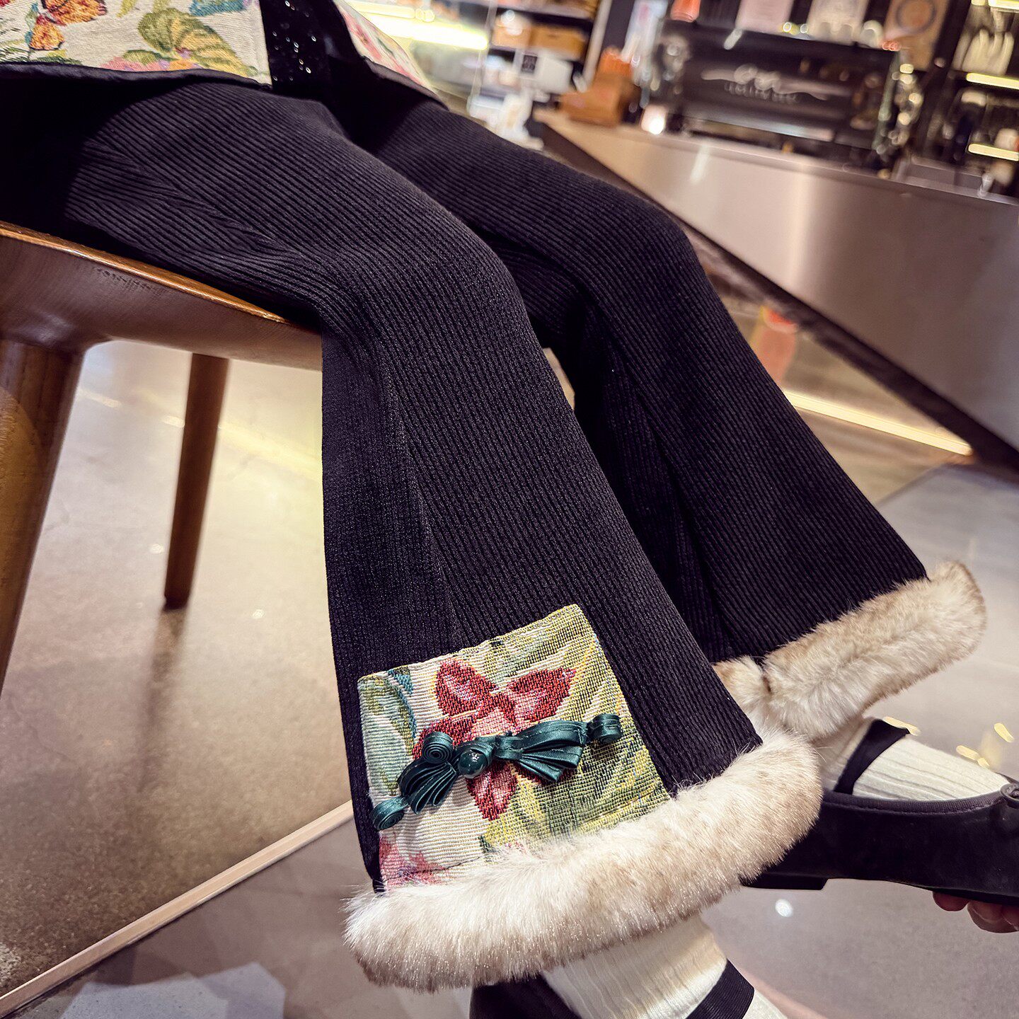 女童国风织锦中国结加绒喇叭裤