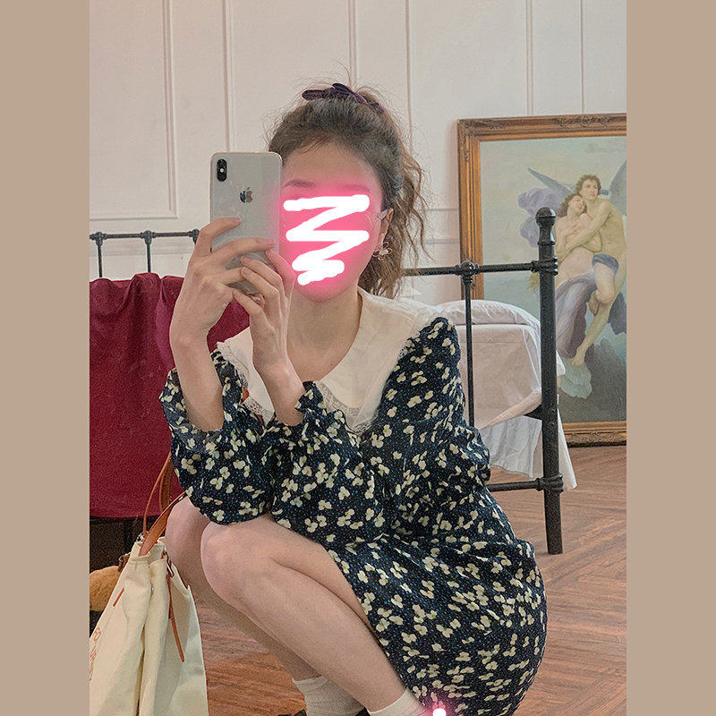 碎花连衣裙女秋2020新款气质显瘦长袖蕾丝边娃娃领小个子减龄裙子