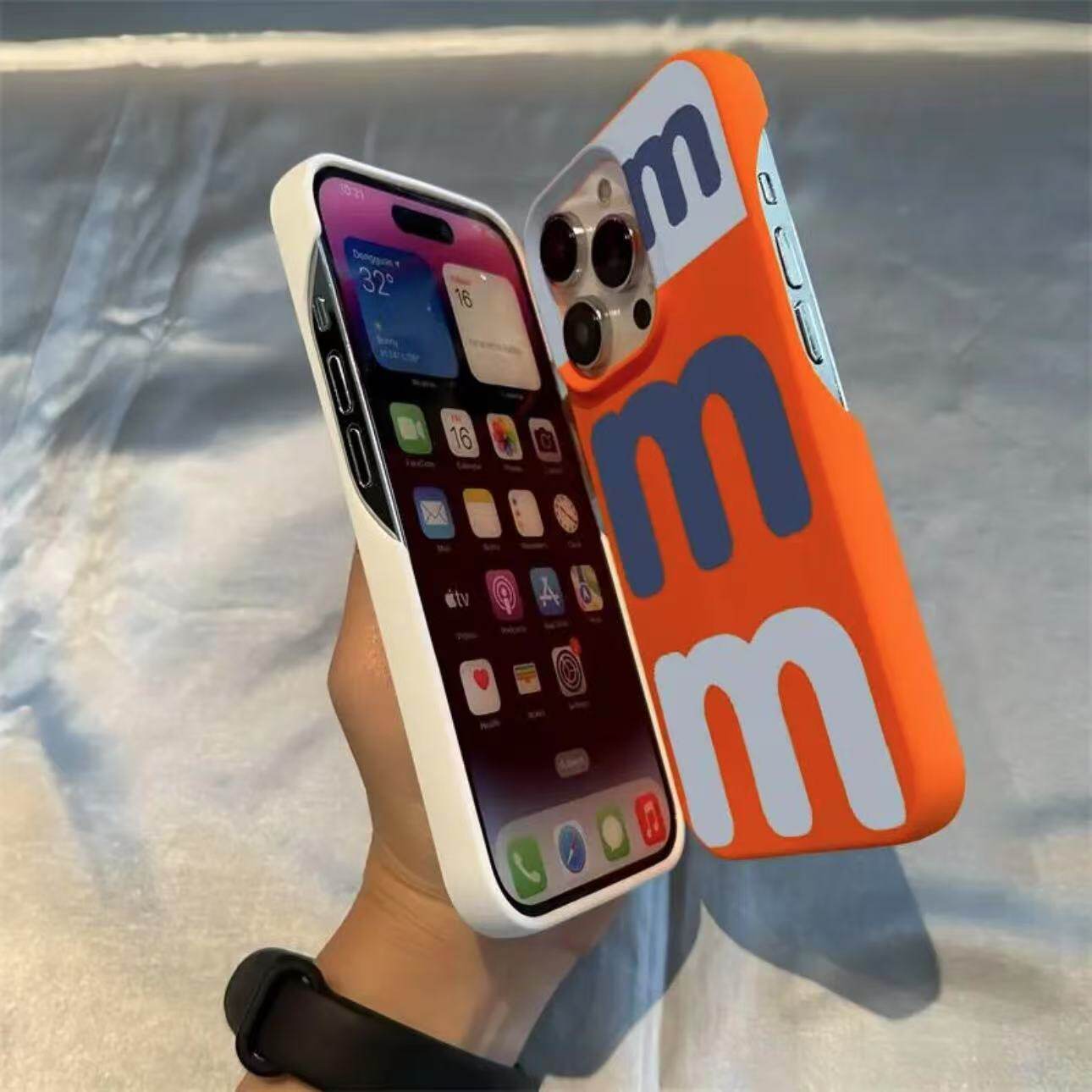 简约m字母适用iPhone16手机壳苹果15/14promax半包软壳13/12Pro防摔保护套11个性xr小众女款xsmax多色无边框