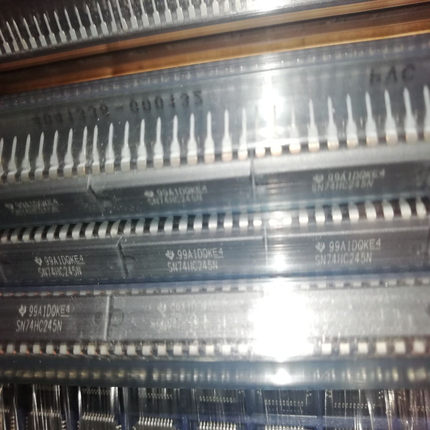 诚广鑫 74HC245N 74HC374N LM331N MAX232CPE 全新原装正品