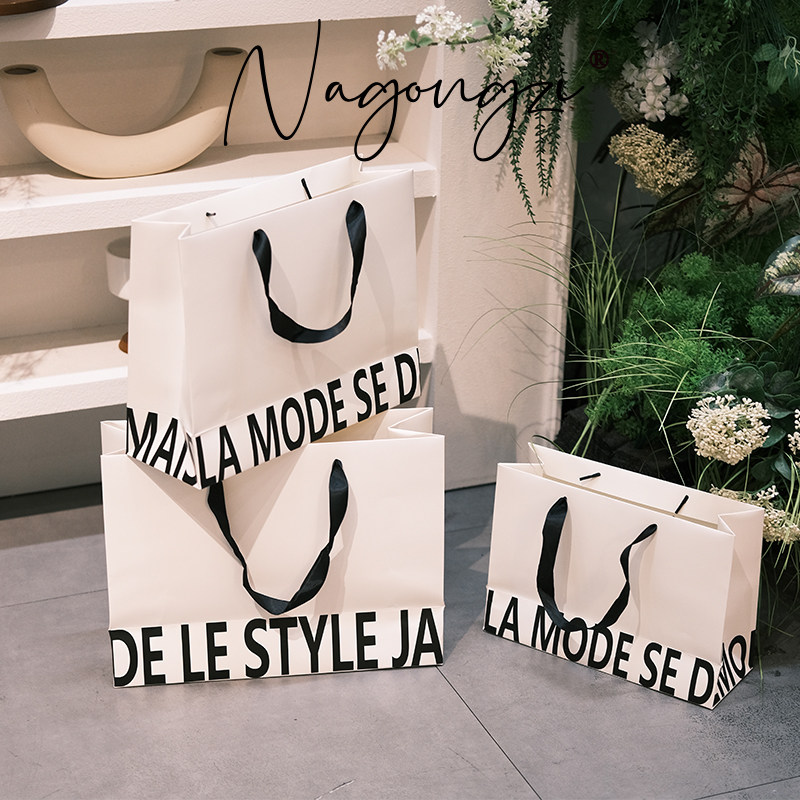 服装店手提袋包装袋苏小袋牛皮纸