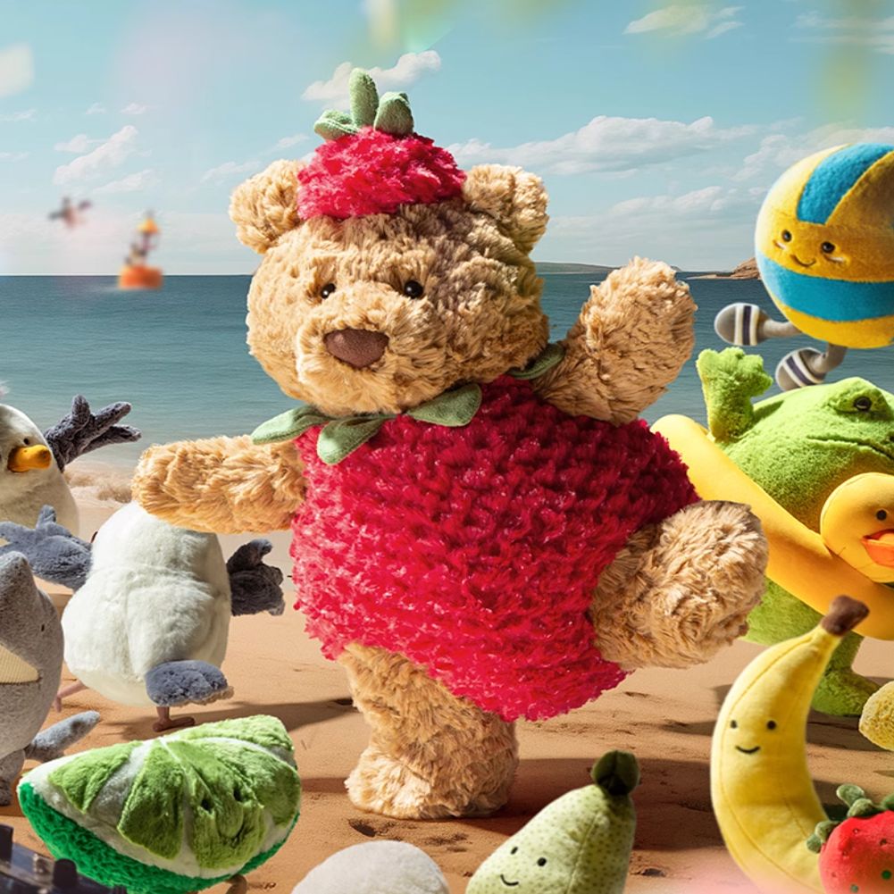 巴塞罗熊草莓装草莓熊毛绒玩具