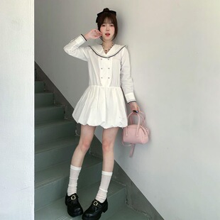 法式复古海军领长袖连衣裙女秋季新款白色短款收腰显瘦花苞裙