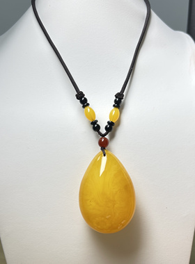 天然原矿新蜜大水滴飘白花素绳款毛衣吊坠