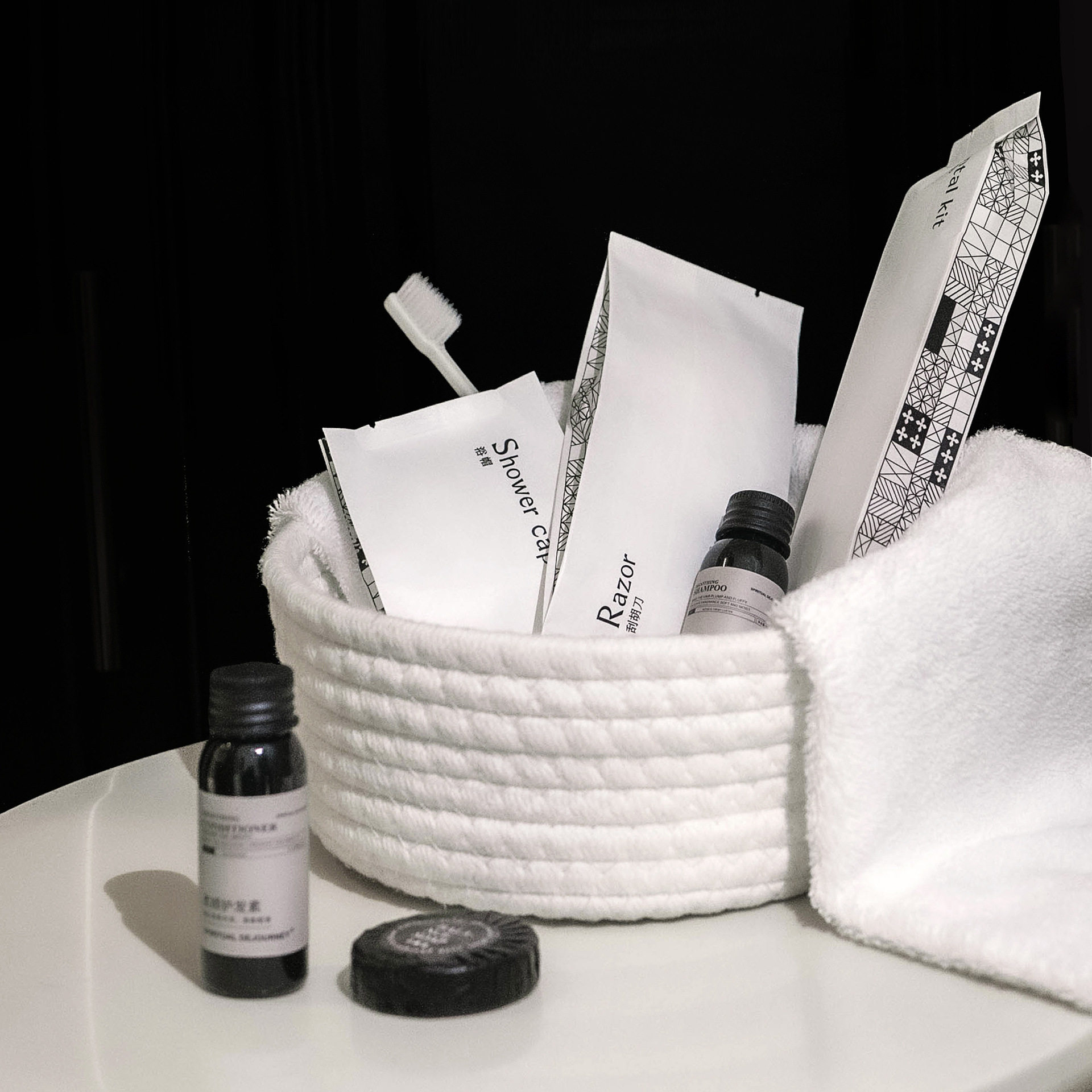 家用一次性软毛牙刷牙膏套装独立包装艺术酒店民宿洗发水梳子,洗护清洁剂/卫生巾/纸/香薰,旅行牙刷,淘宝优惠券,粉丝福利购,淘宝优惠卷