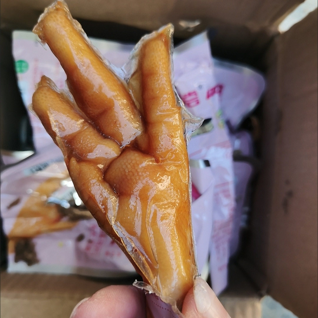 龙岩泡鸡爪香辣清香味凤爪泡爪子卤味小吃解馋追剧夜宵休闲零食品