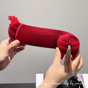 一起来玩吧马年摆件2026吉祥物桌面装饰创意蜂窝纸伸缩立体生肖马