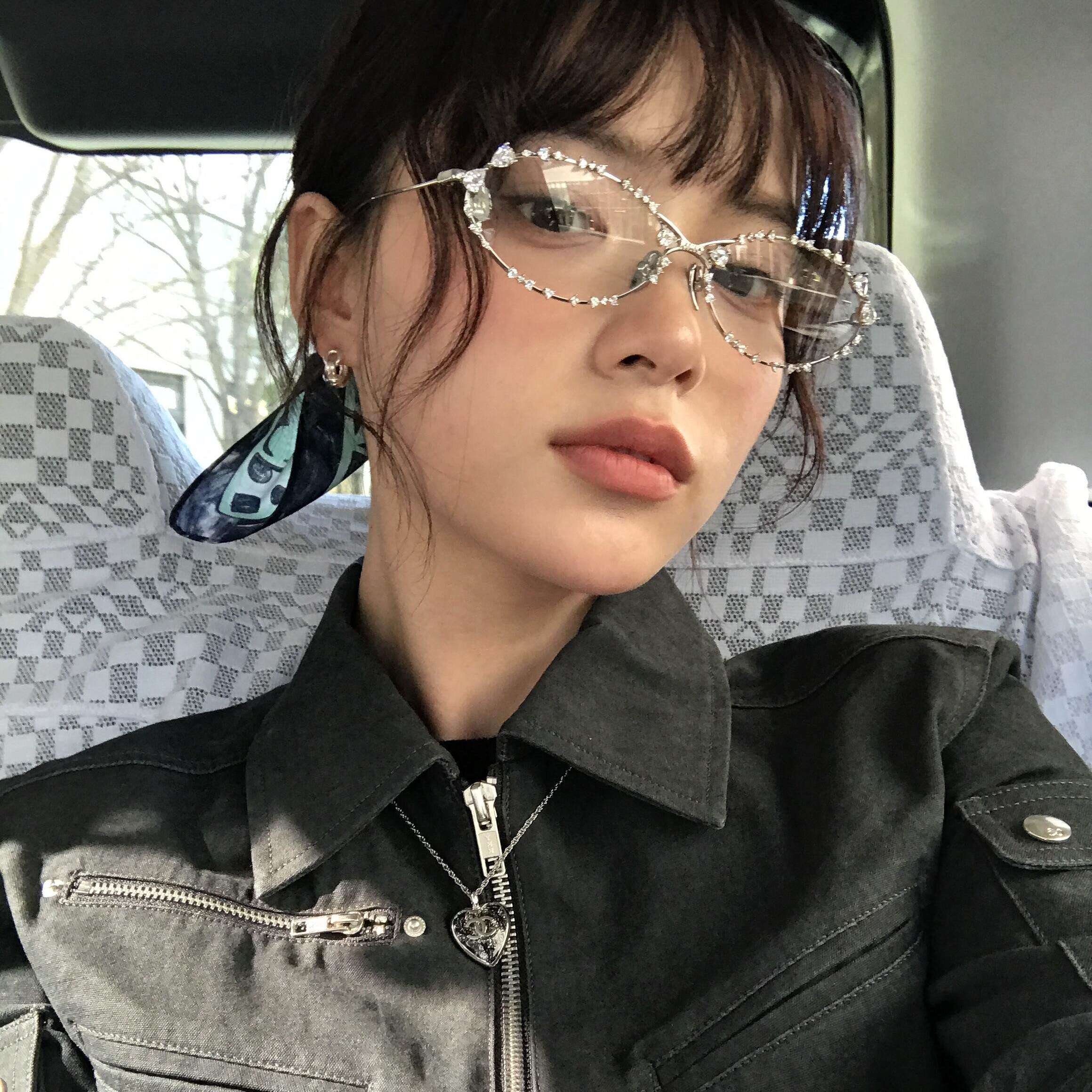 近视眼镜镶钻蝴蝶结眼睛框高智感