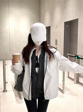 LDAB白色冲锋衣外套女2026春夏季新款休闲显瘦户外徒步三合一夹克