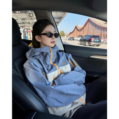 LDAB蓝色蛇年限定冲锋衣外套女