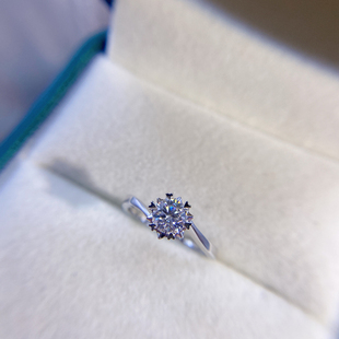 18K金莫桑戒指30分10分钻石指环雪花款钻戒镶嵌加工戒托空托定制