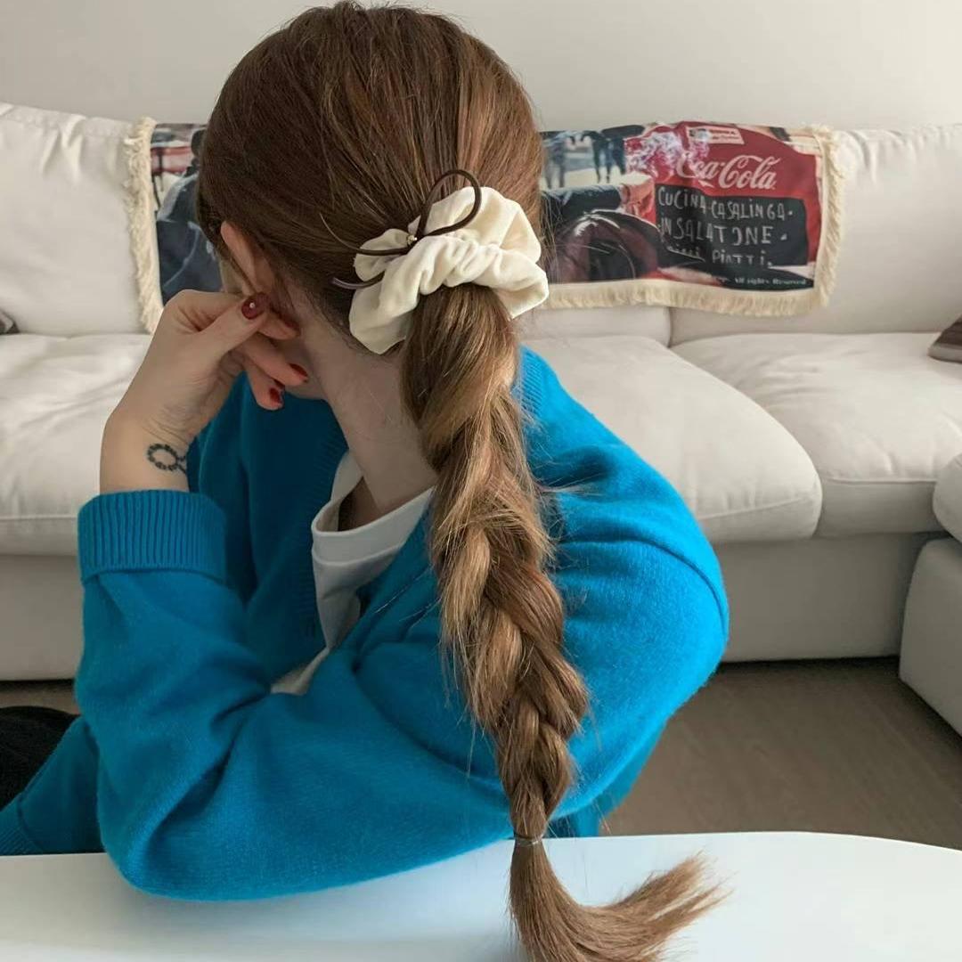 earlobe韩国东大门扎发丝绒蝴蝶结大肠发圈秋冬奶茶色纯色净版绳