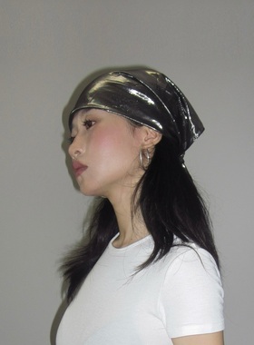 圆圈CIRCLE复古千禧科技感银黑色辣妹真丝方巾头巾女2022夏季新款