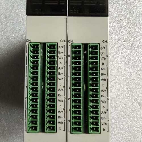 可维修松下 模拟量输入模块 FP2-AD8X，原装拆机，成色漂亮，议价