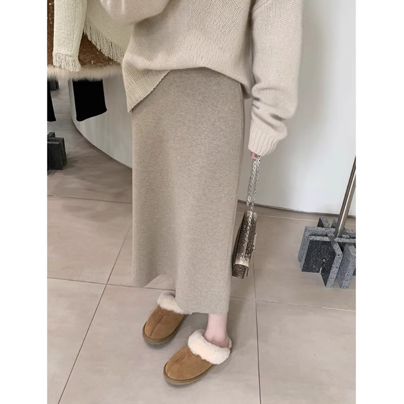 高级感软糯垂感针织半身裙女秋冬欧货新款直筒包臀裙高腰a字裙子