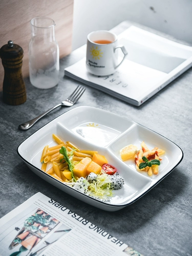 Керамическая разделенная тарелка для взрослых, специальная разделенная тарелка для завтрака, бытовая креативная количественная тарелка для использования в микроволновой печи