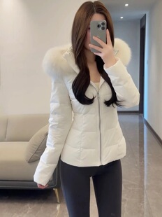 白色轻薄大毛领连帽羽绒服女2026冬季显瘦收腰加厚90白鸭绒外套