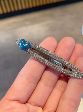 十里间【一颗蓝桃心】简约亮晶晶蓝心精致蓝色爱心发夹甜妹刘海夹