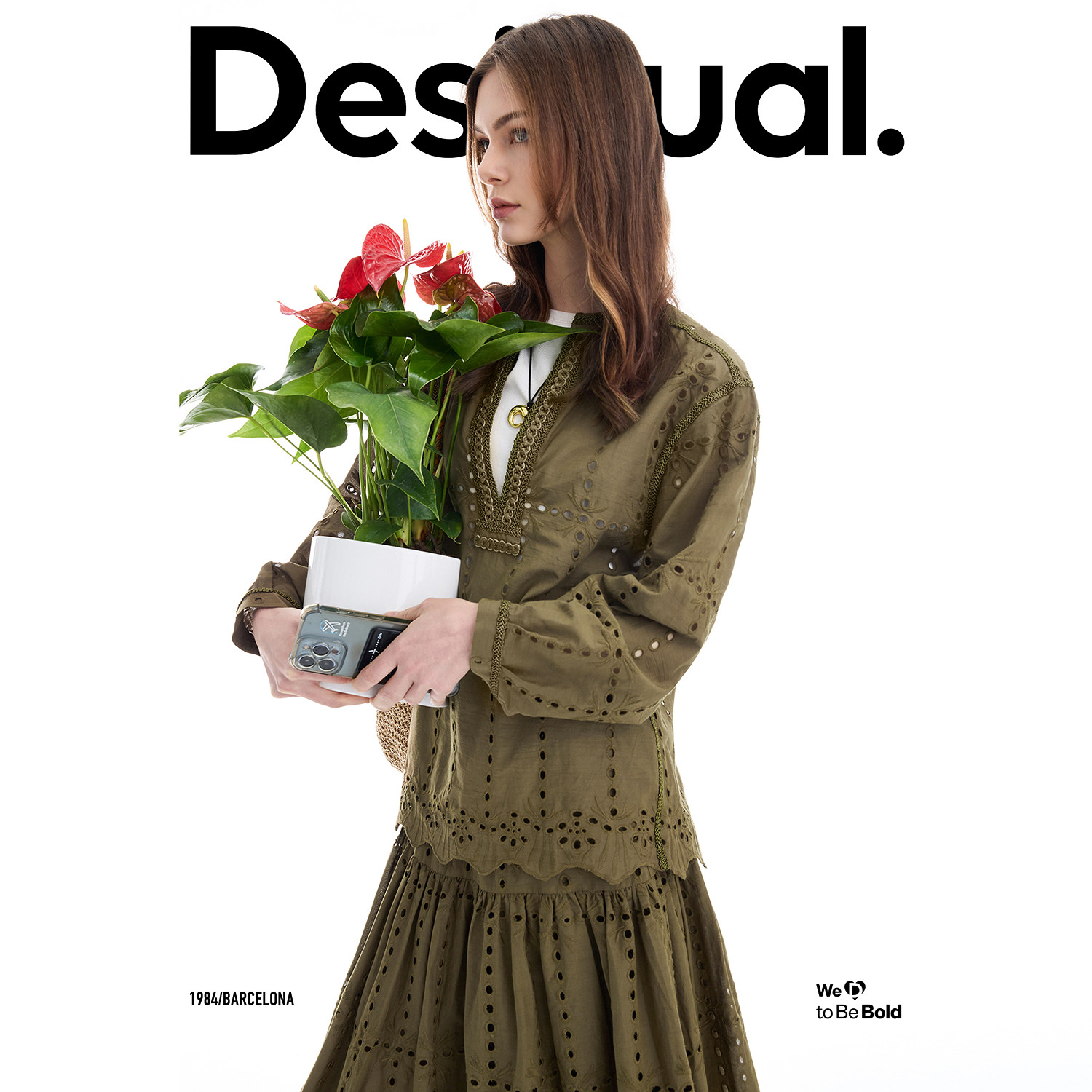 【镂空刺绣套装集合】【超能小太阳】Desigual26春夏宽松V领长袖