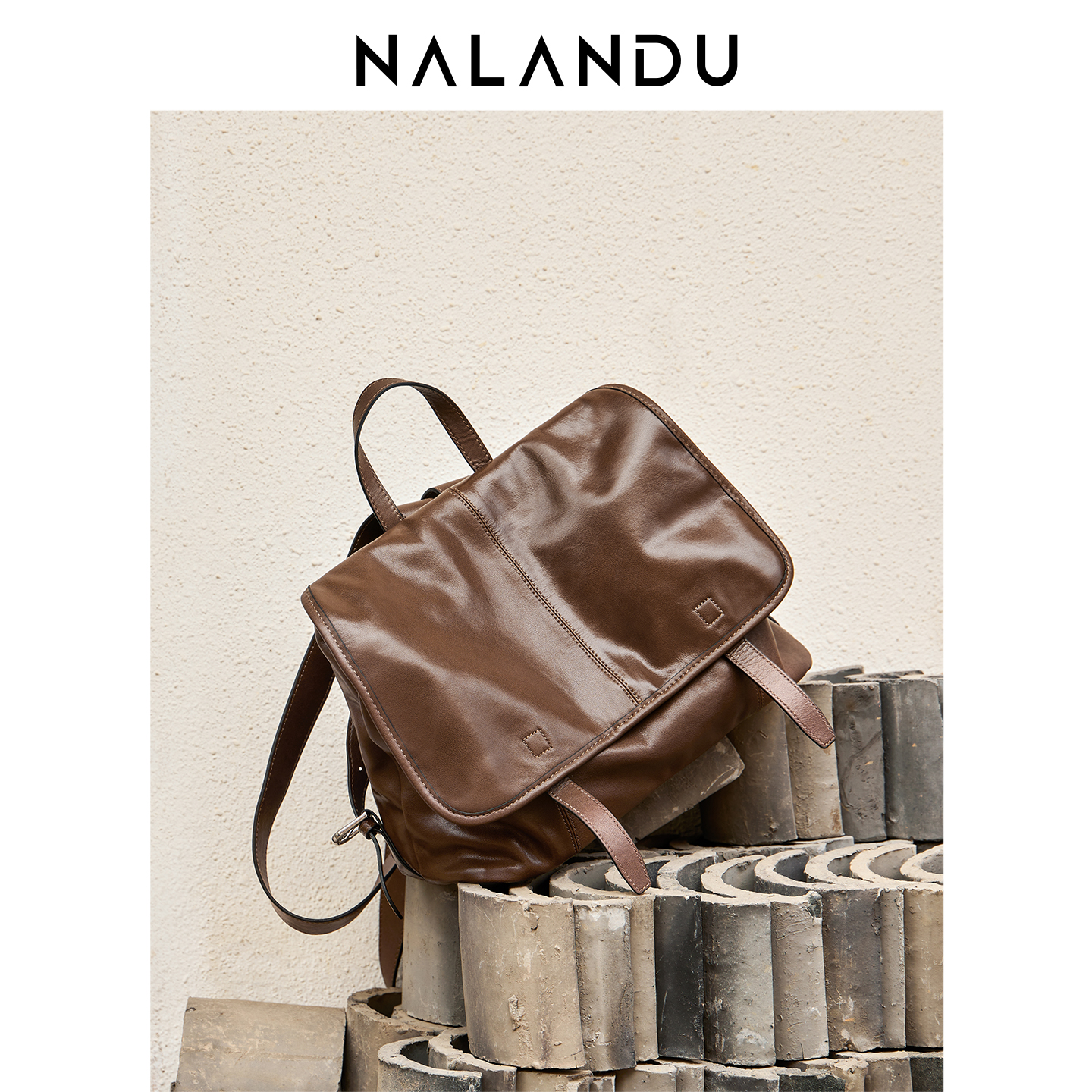 通勤背包头层牛皮邮差包