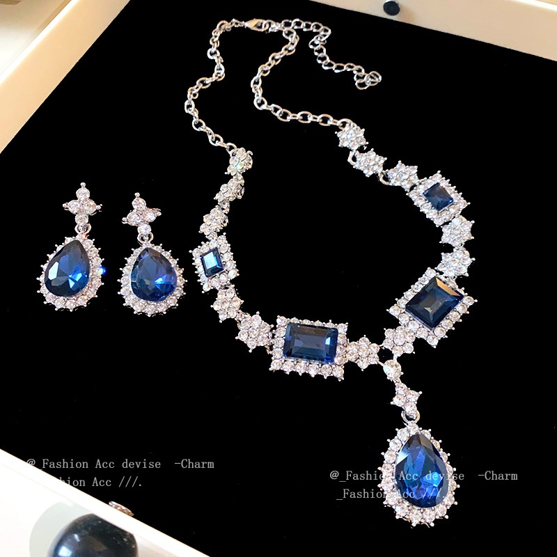 镶钻方形水滴拼接项链套装轻奢风高级感吊坠锁骨链精致项饰女批发