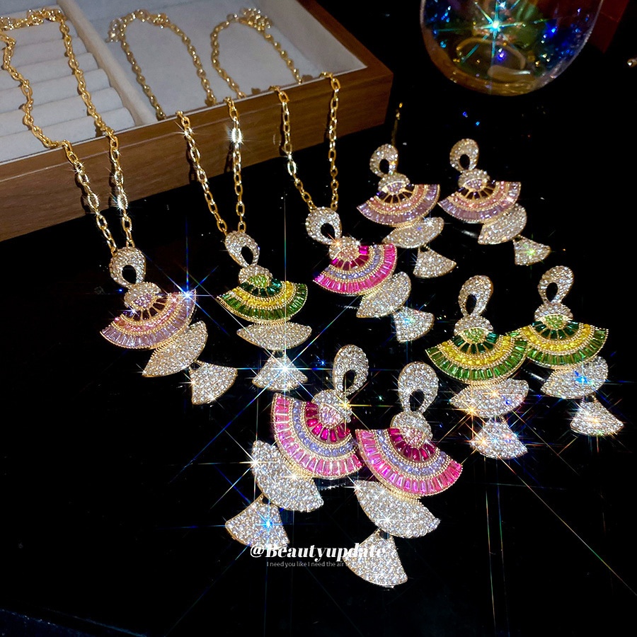 银针镶钻扇形耳钉项链套装轻奢宫廷风夸张锁骨链百搭高级感饰品女